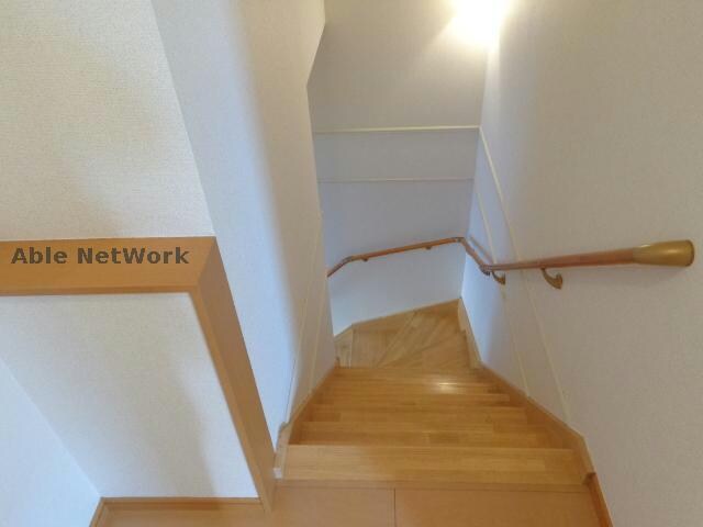  メゾンウエスト