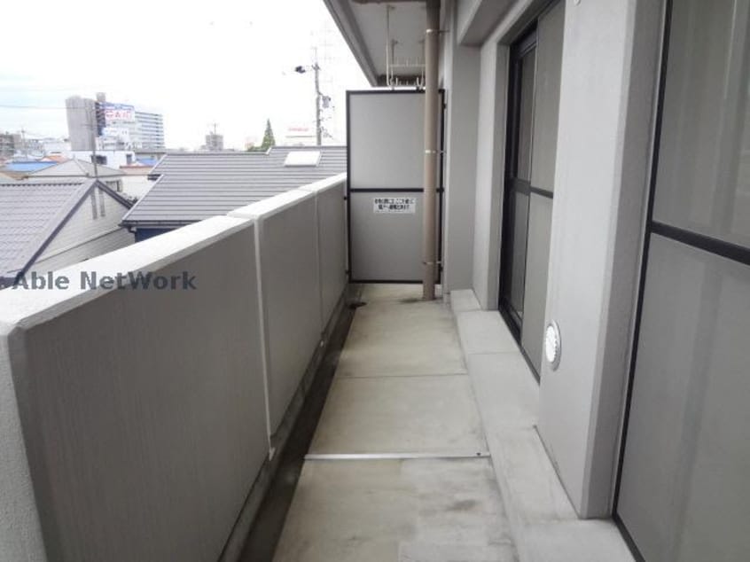 ﾊﾞﾙｺﾆｰ ビエントナイン