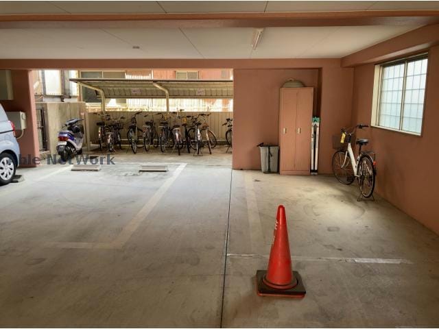 駐輪場 セントラルアベニュー