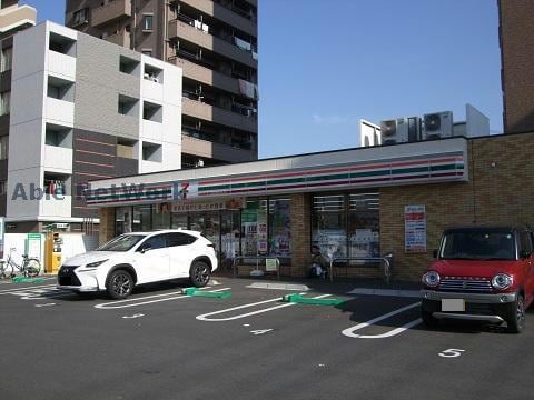 セブンイレブン春日井中央通店(コンビニ)まで225m セントラルアベニュー