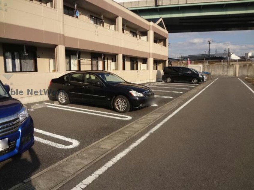 駐車場 サンフィット青山