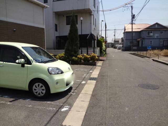 駐車場 ベルメゾン（味美町）