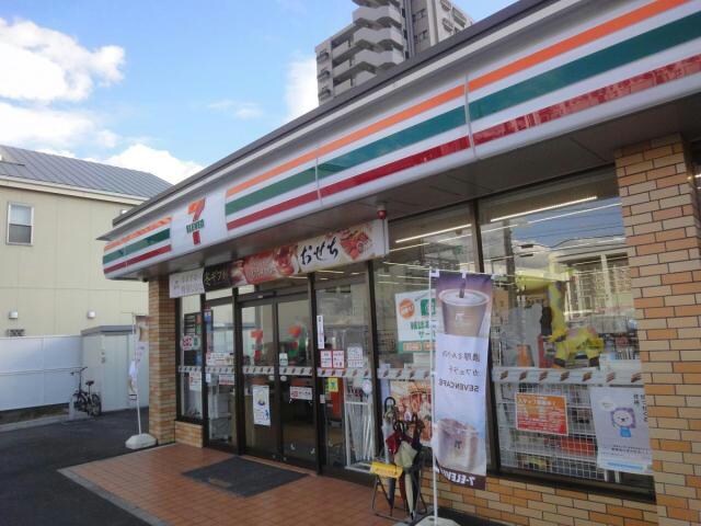 セブンイレブン名古屋中切町4丁目店(コンビニ)まで240m レジデンス光琳