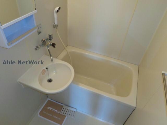  ファミール堀部