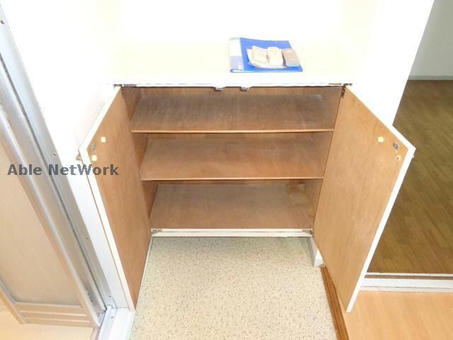  ファミール堀部