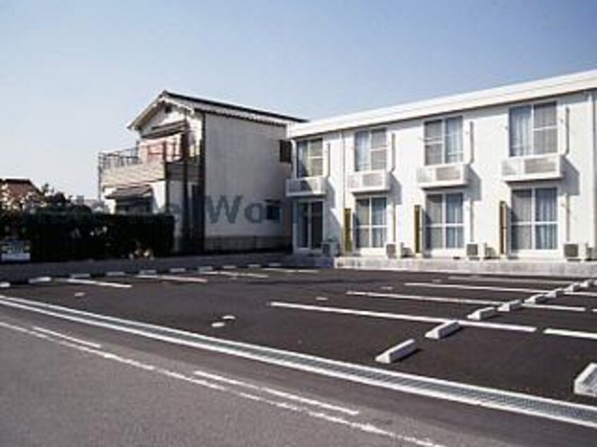 駐車場 レオパレス若草