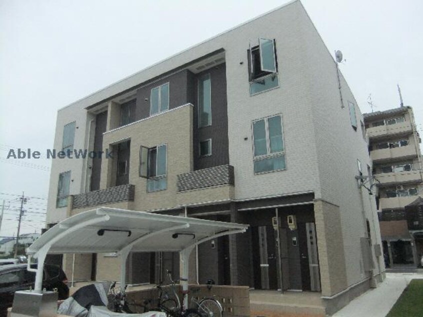 Ｓ棟 アリーヴィオⅢ