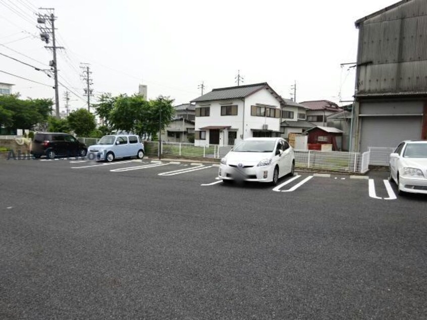 駐車場 アロッジオ・ニッコウⅠ