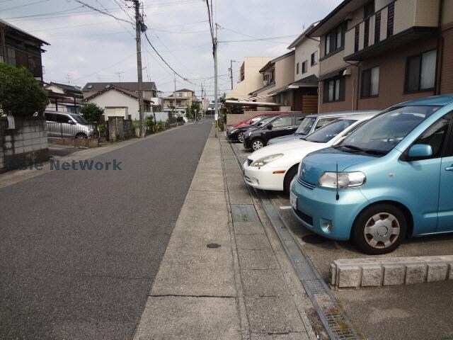 駐車場 ハーモニーエスト