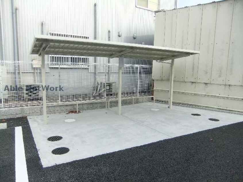 駐輪場 グラン・シャリオ（高山町）