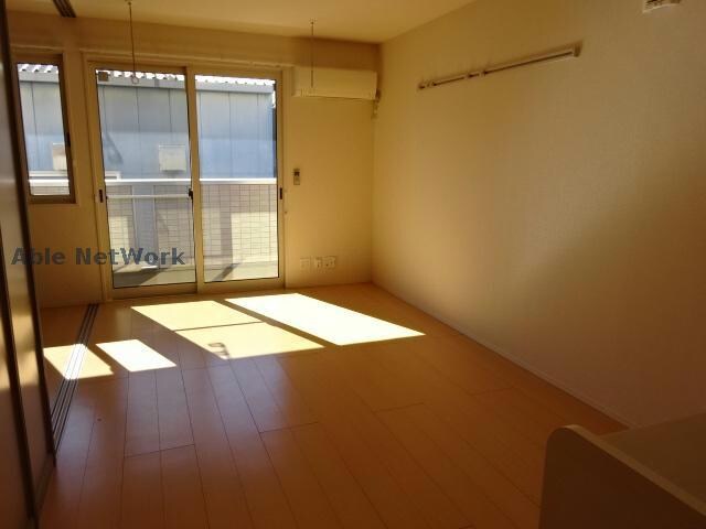 同型モデル ウヴェルテュール