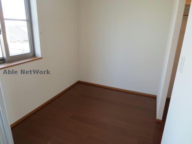 同型モデル LUNA COURT