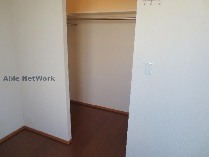 同型モデル LUNA COURT