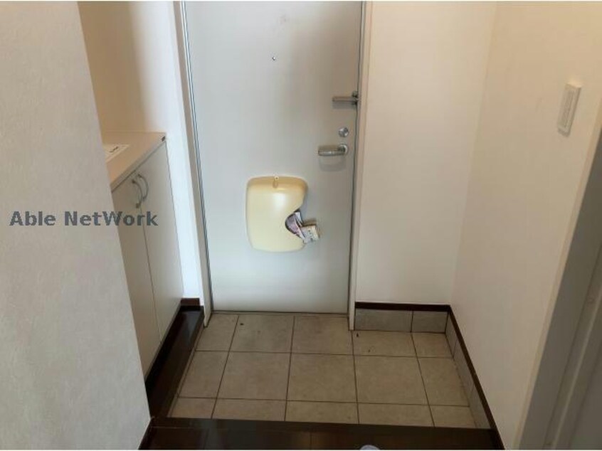 同型モデル i-Space West