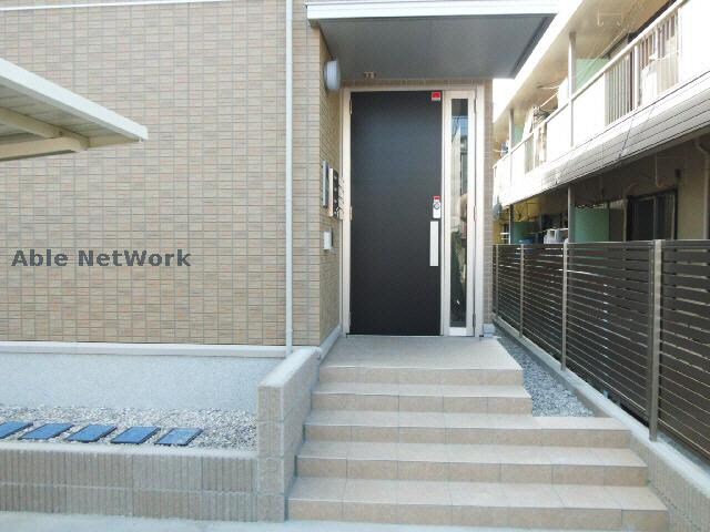 ｴﾝﾄﾗﾝｽ ジーニアル中田