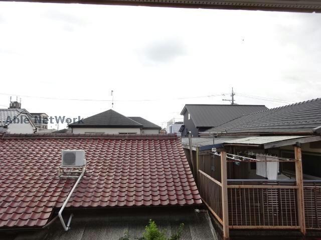  MAISON サクラの木