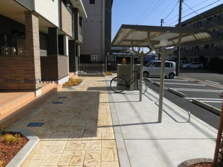 駐輪場 エレガンテ（追進町）