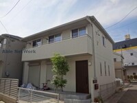 如意申町６丁目貸家