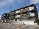リバーパークの外観