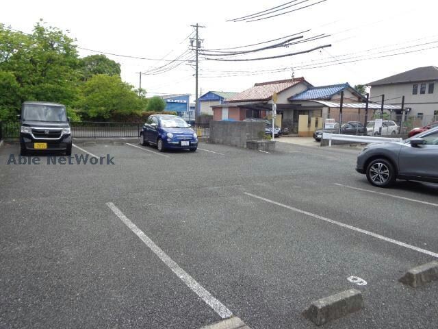  メゾンカメリアＤ棟