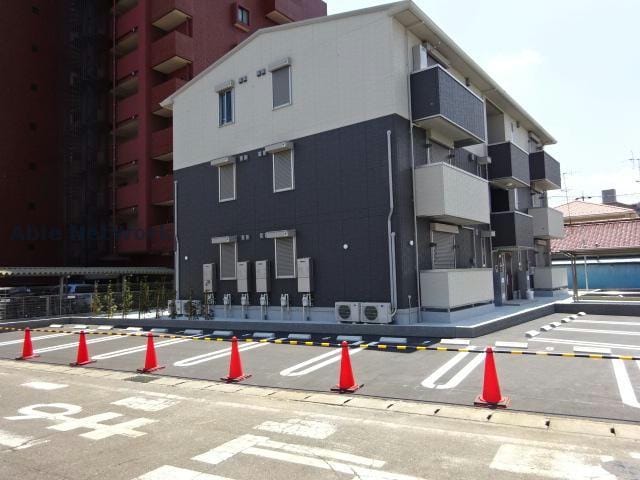  ボンマルシェ