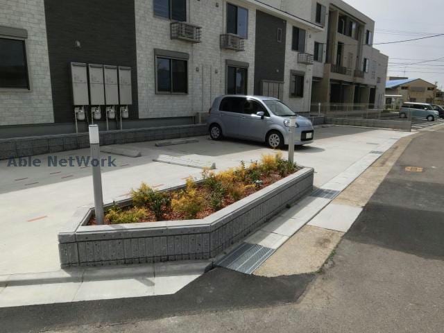  カレント（東野町）