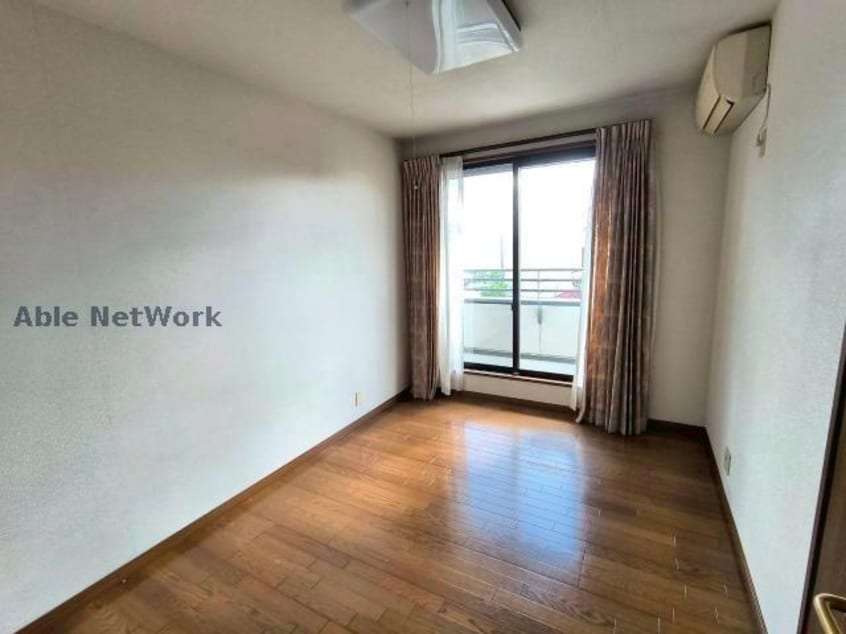  牛山町定期借家（２階部分）