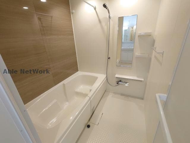 同型モデル スワンテラス