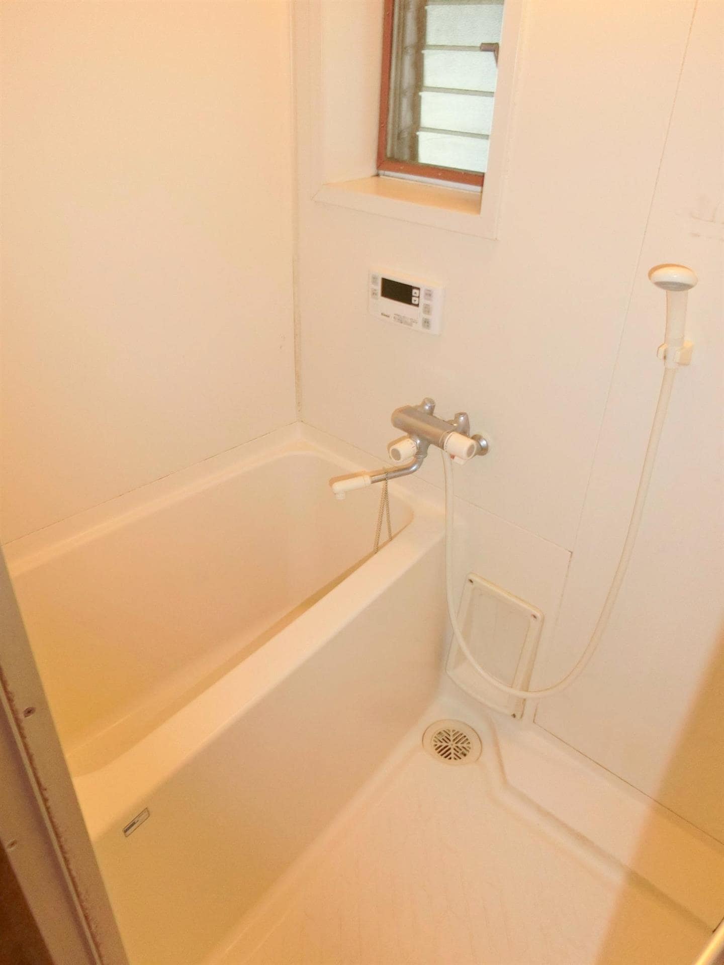 バス／シャワールーム等 ハイツミクニ