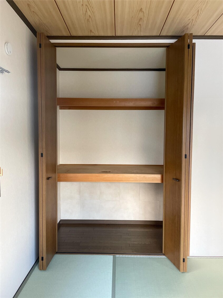  パレス アザレア