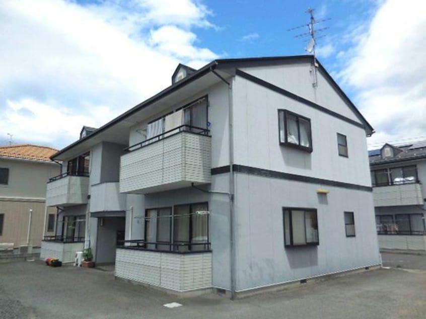  東北本線/郡山駅 バス17分横塚下車:停歩3分 2階 築28年