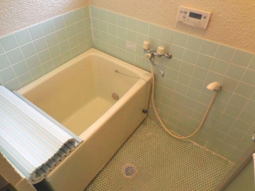 浴室 東北本線/郡山駅 バス12分三春街道入口下車:停歩4分 1階 築37年