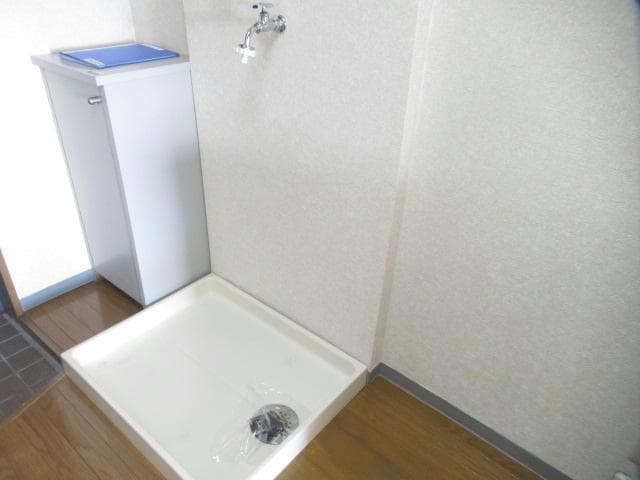 洗濯機置き場 ラ・プラド本町