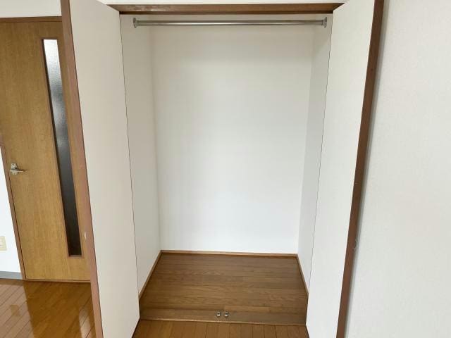  ラ・プラド本町