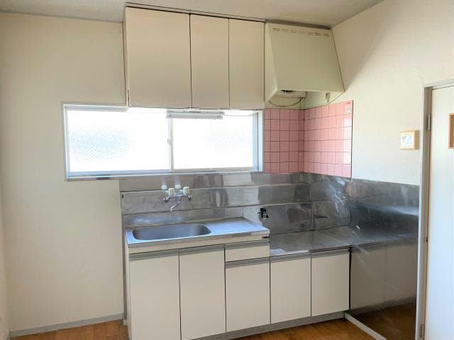  東北本線/郡山駅 バス12分横塚2丁目東下車:停歩2分 1階 築38年