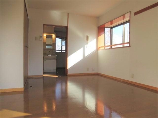 リビング　別角度 メゾンヤマト本町