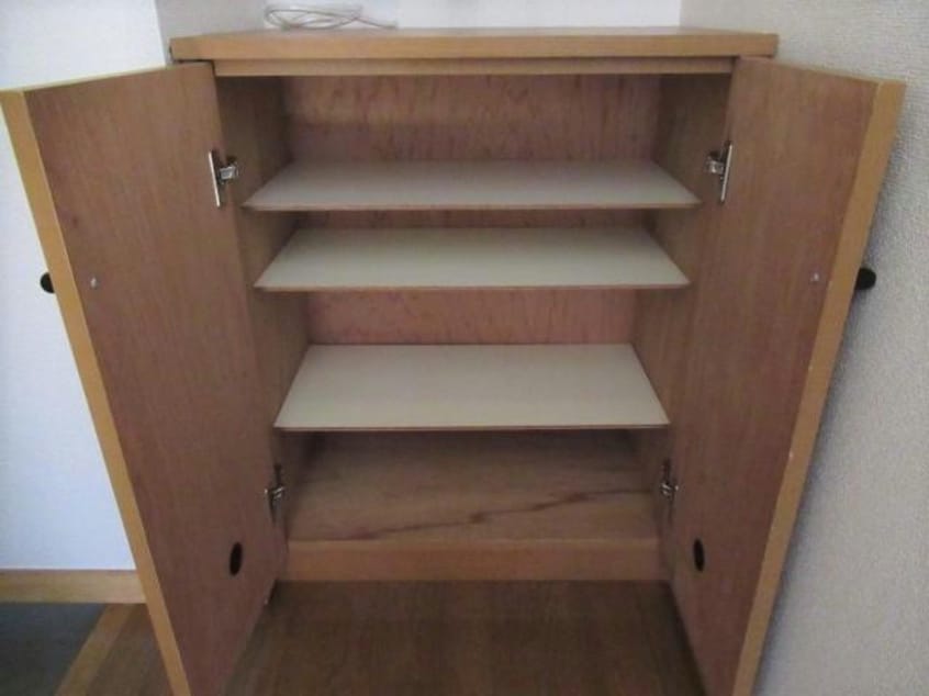 シューズボックス メゾンヤマト本町