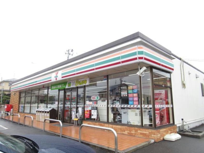セブンイレブン郡山富田東店(コンビニ)まで378m 東北新幹線（東北地方）/郡山駅 バス15分富田中学校下車:停歩2分 1階 築26年