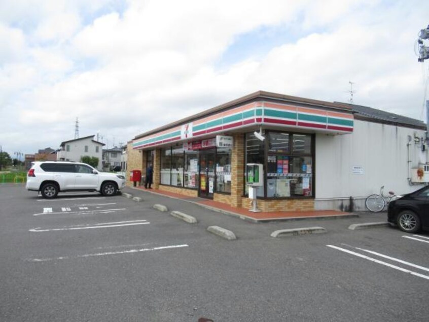 セブンイレブン郡山日和田店(コンビニ)まで702m 東北本線/日和田駅 徒歩18分 2階 築21年