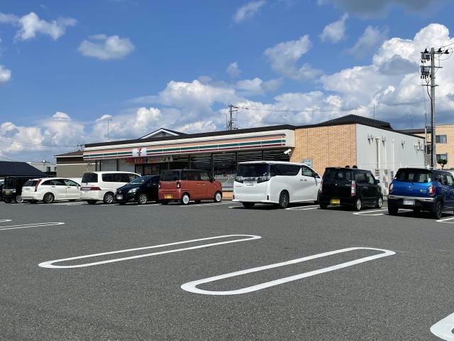セブンイレブン郡山八木橋店(コンビニ)まで286m 東北本線/郡山駅 徒歩33分 2階 築43年