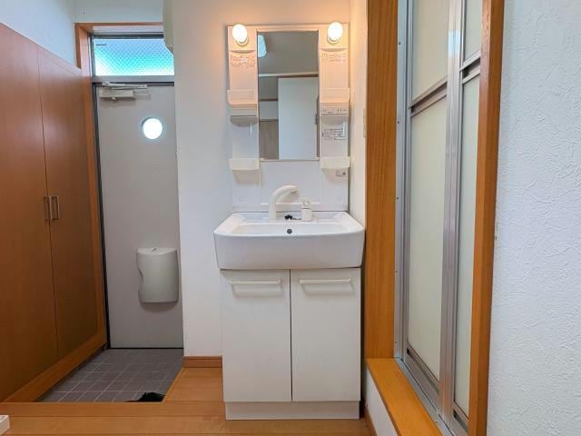  東北本線/郡山駅 バス19分徳定下車:停歩3分 1階 築15年
