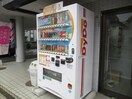 エントランス横に自動販売機あり 東北本線/郡山駅 徒歩17分 4階 築34年