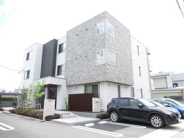  東北本線/郡山駅 徒歩13分 2階 築4年