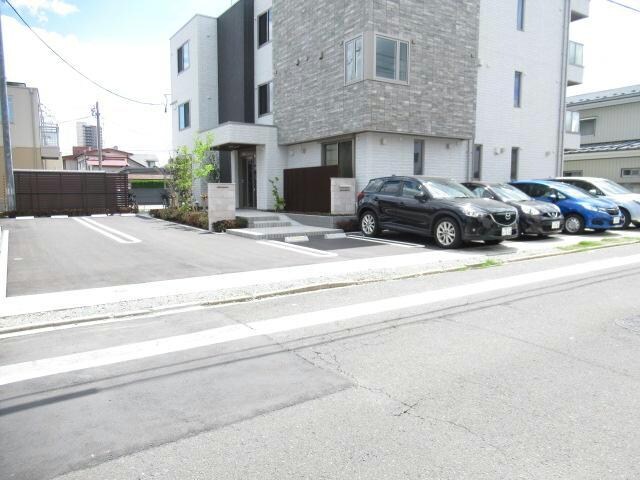  東北本線/郡山駅 徒歩13分 2階 築4年