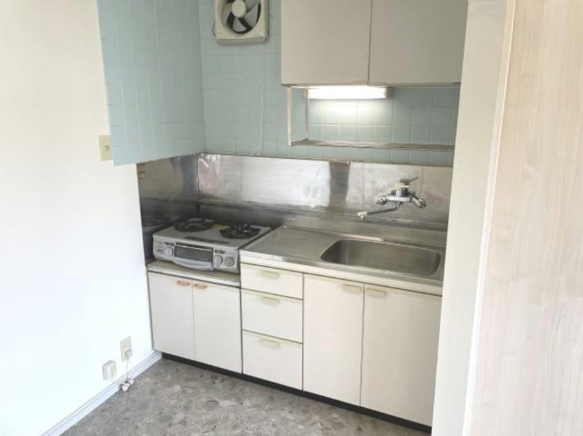 ガスコンロ（2口）残置物 東北新幹線（東北地方）/郡山駅 バス19分桑野二丁目下車:停歩7分 3階 築31年