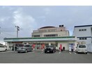ファミリーマート郡山大島西公園店(コンビニ)まで212m 磐越西線<森と水とロマンの鉄道>/郡山富田駅 徒歩28分 2階 築38年