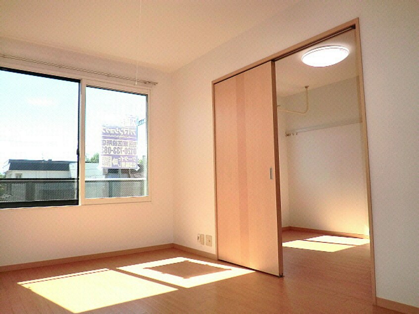  ロイヤルコート