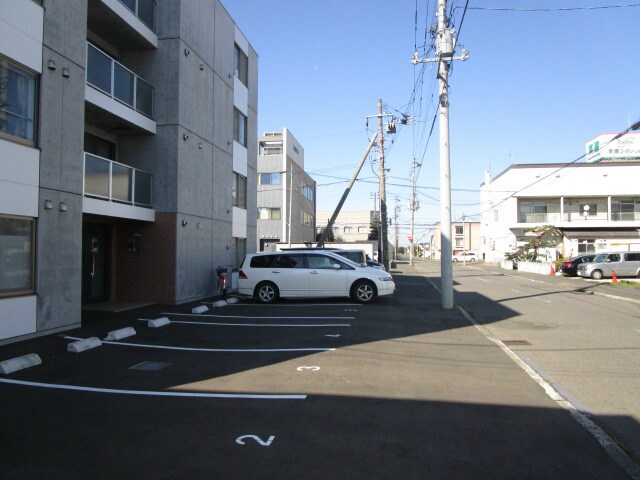  Reve413（レーヴ413）