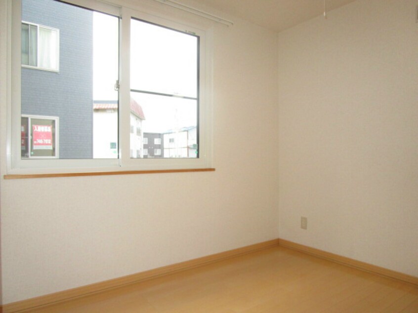  サンヴィレッジ楓III