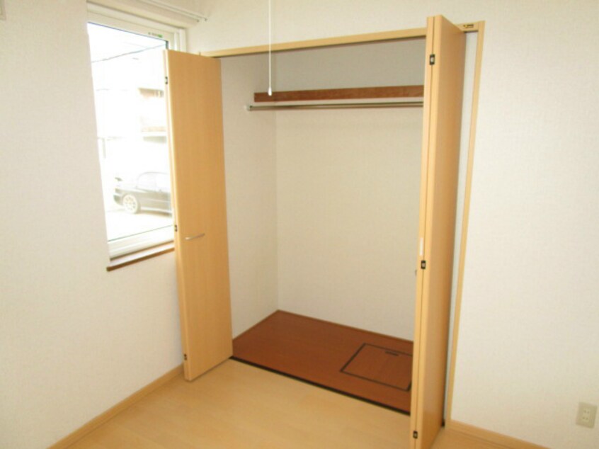  サンヴィレッジ楓III